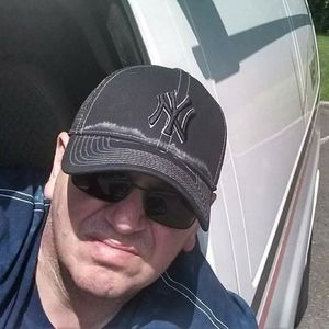Meet your Posher, Marc